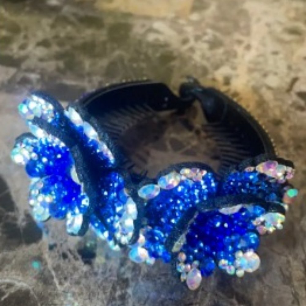 LARGE CRYSTAL FLORAL BUN SURROUND in Blue